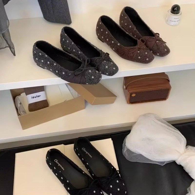 Women Polka Dot Woolen Ballet  - огляд і ціна Heels